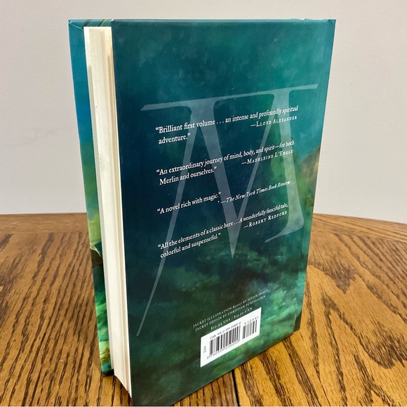 “The Lost Years of Merlin” novel personally autographed by T A Barron - Picture 2 of 7